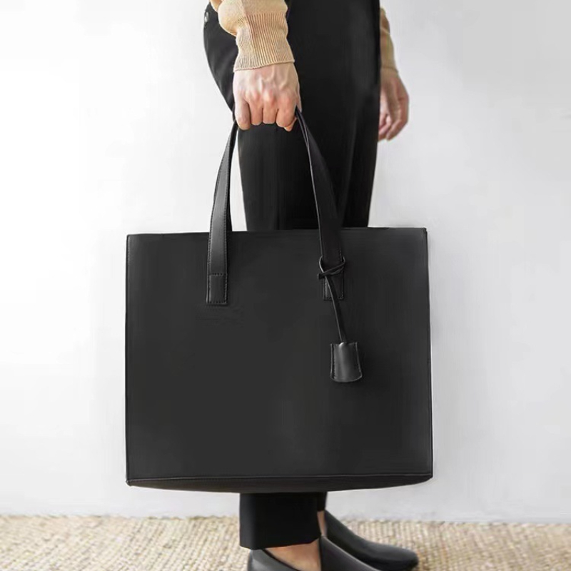 กระเป๋าถือผู้ชายแบบใหม่ปี 2026 - Leather Work Bag Men บทวิจารณ์และราคา
