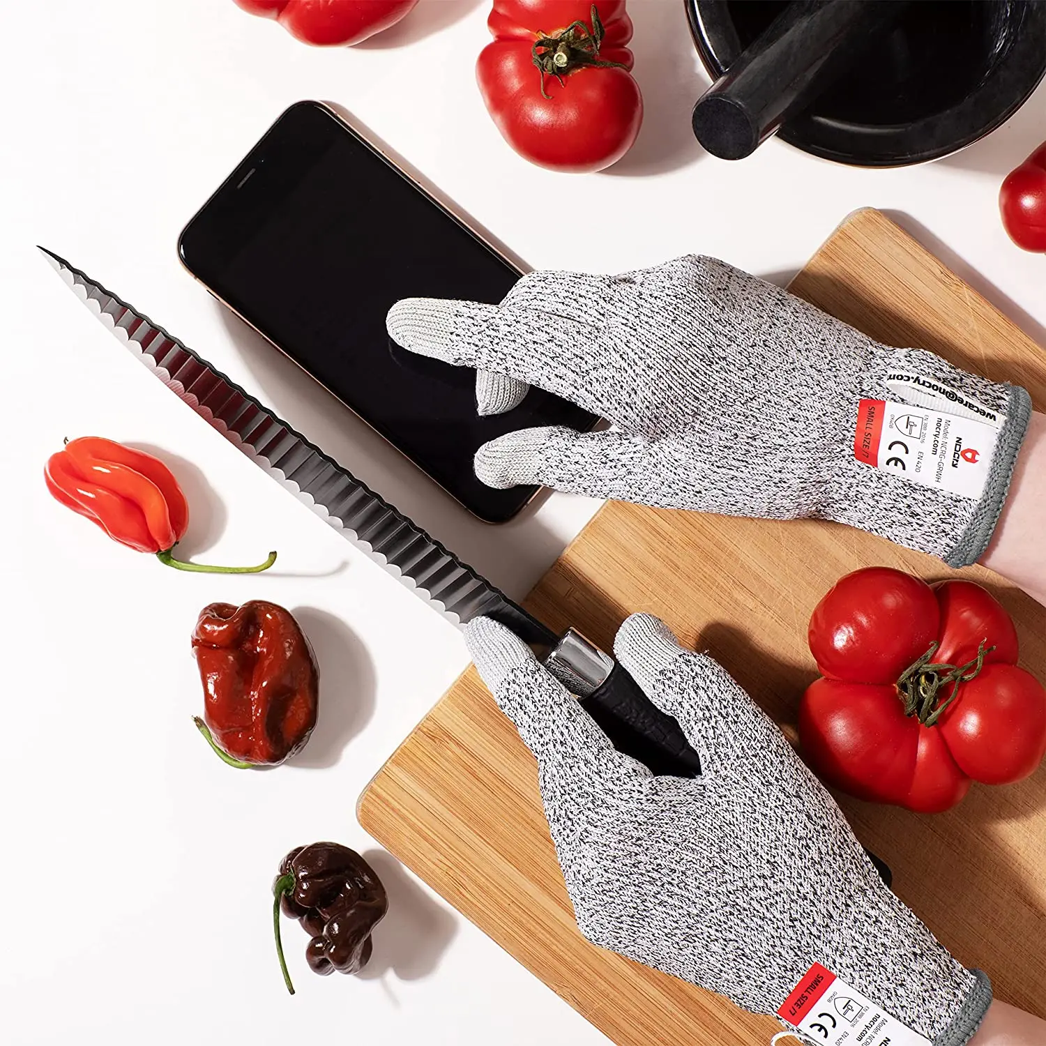 ถุงมือกันบาดระดับ 5 พร้อมหน้าจ - Leatherworking Leveling บทวิจารณ์และราคา