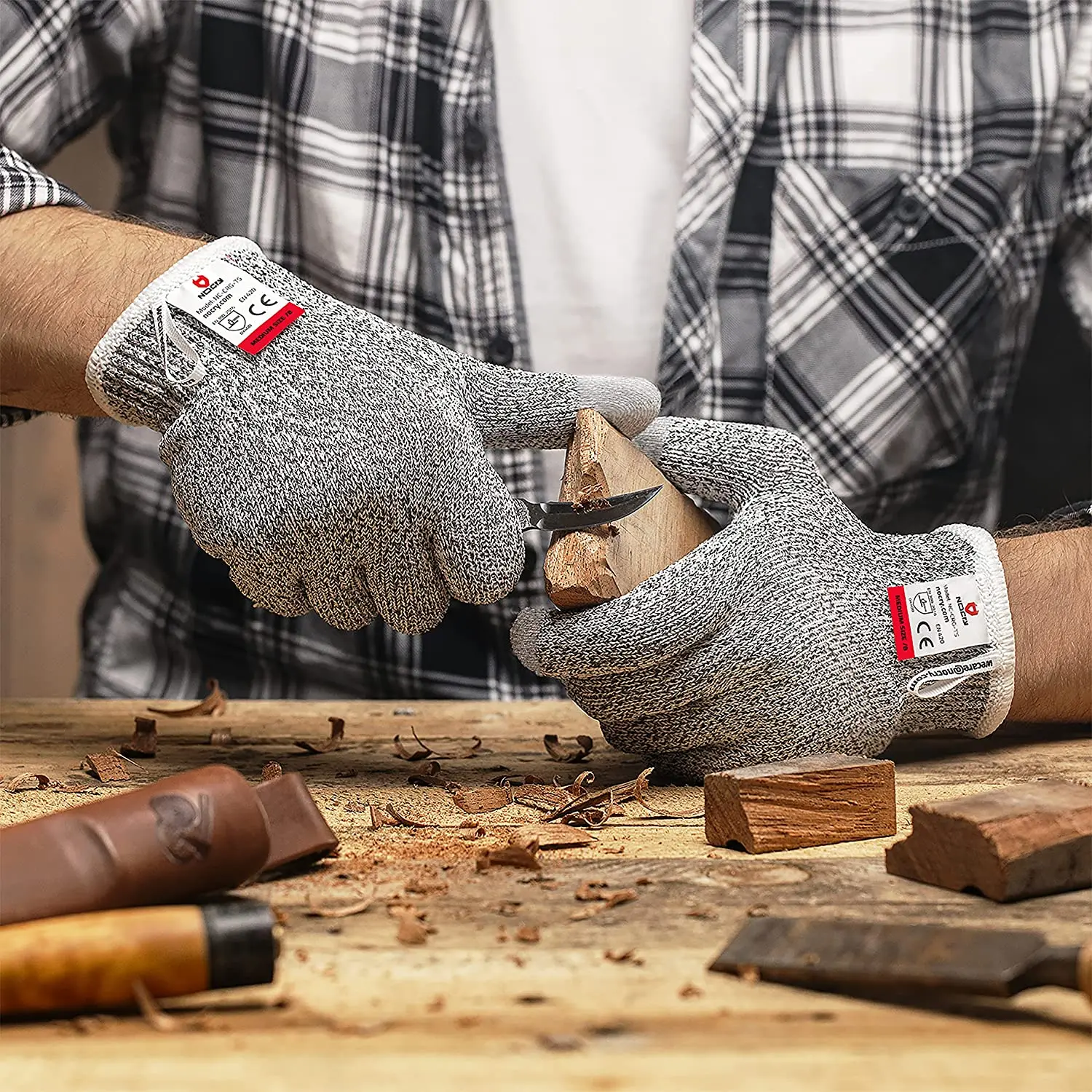 ถุงมือกันบาดระดับ 5 พร้อมหน้าจ - Leatherworking Leveling บทวิจารณ์และราคา